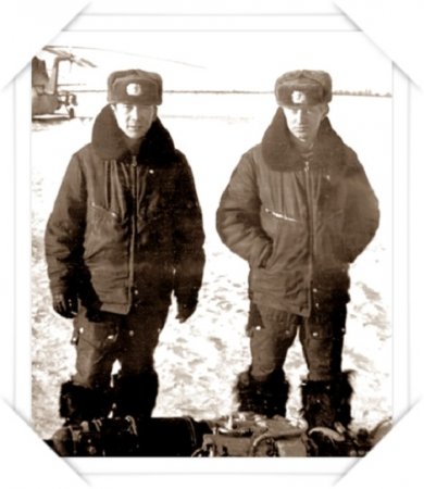 Обложка к Рожденный ползать, освободите взлетную полосу! Часть 1-2